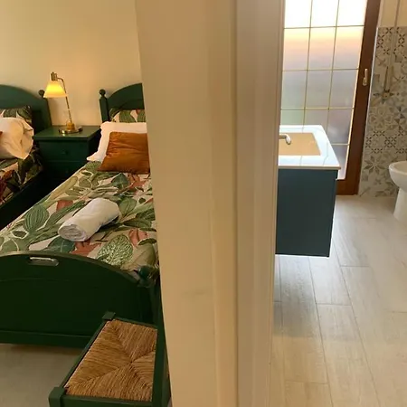 Jungle Chic Business & Fun Apartment *